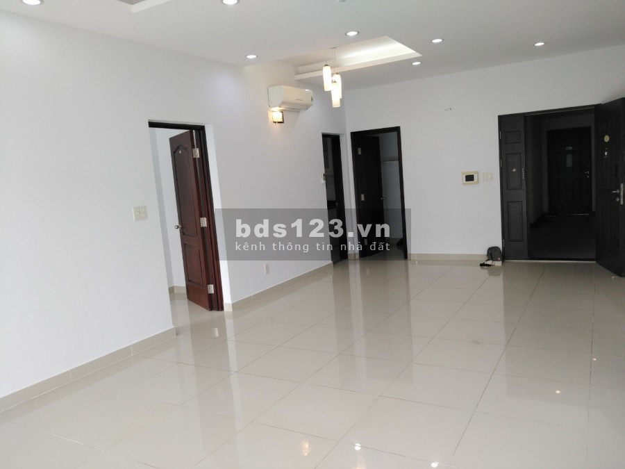 Cần cho thuê căn hộ cao cấp Riverside, PMH Q7. 4PN 3wc. 130m View sông. 0909222831