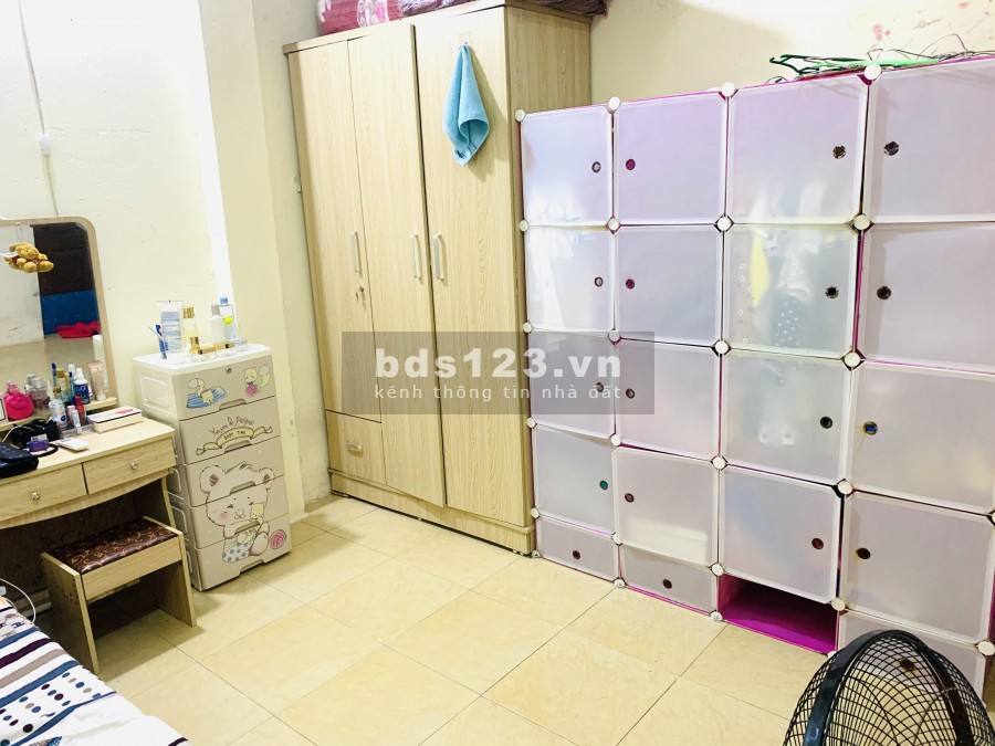 Cần tìm 1 bạn nữ ở ghép ngõ 68 Cầu Giấy