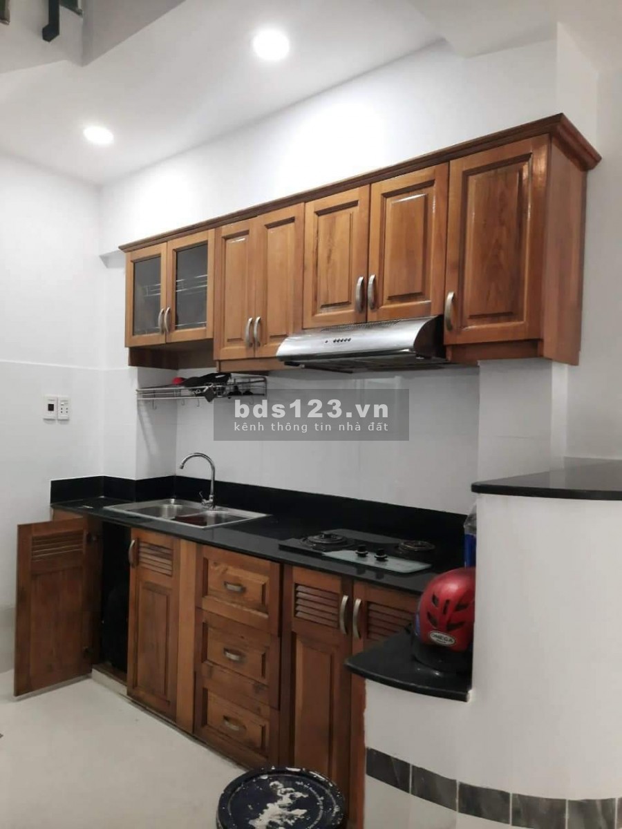 Ni Sư Huỳnh Liên trệt 3 lầu sân thượng 45m2 giá bán 4.5 tỷ