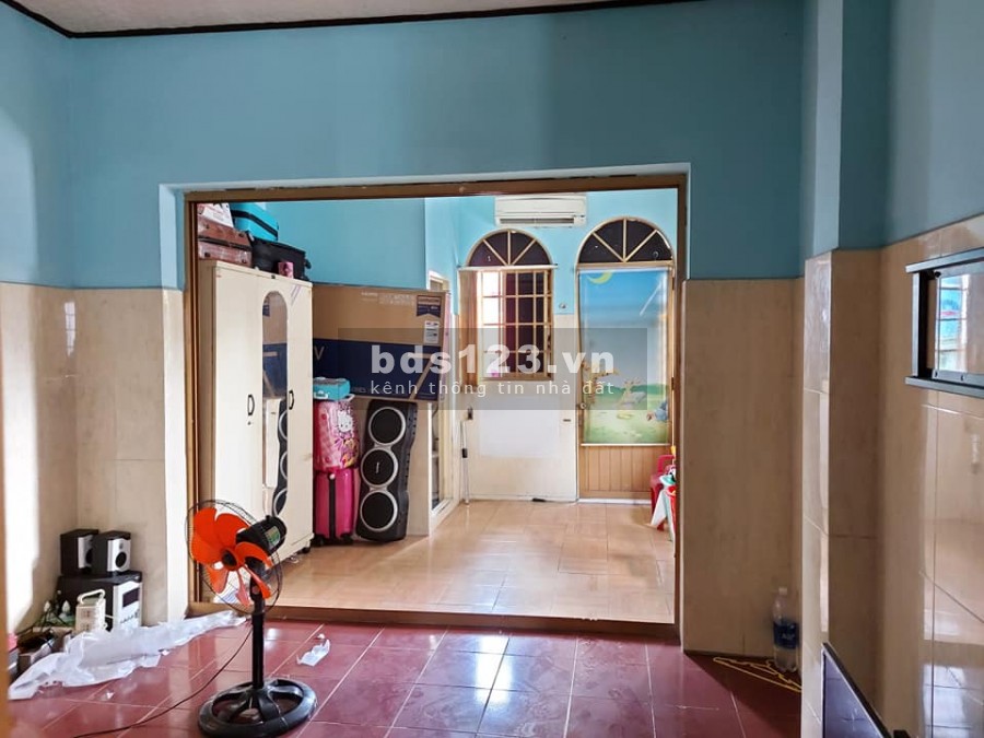 Nhà mặt tiền trung tâm vỉa hè 6m Quận 5, 4 tầng, giá chỉ 18.6 tỷ
