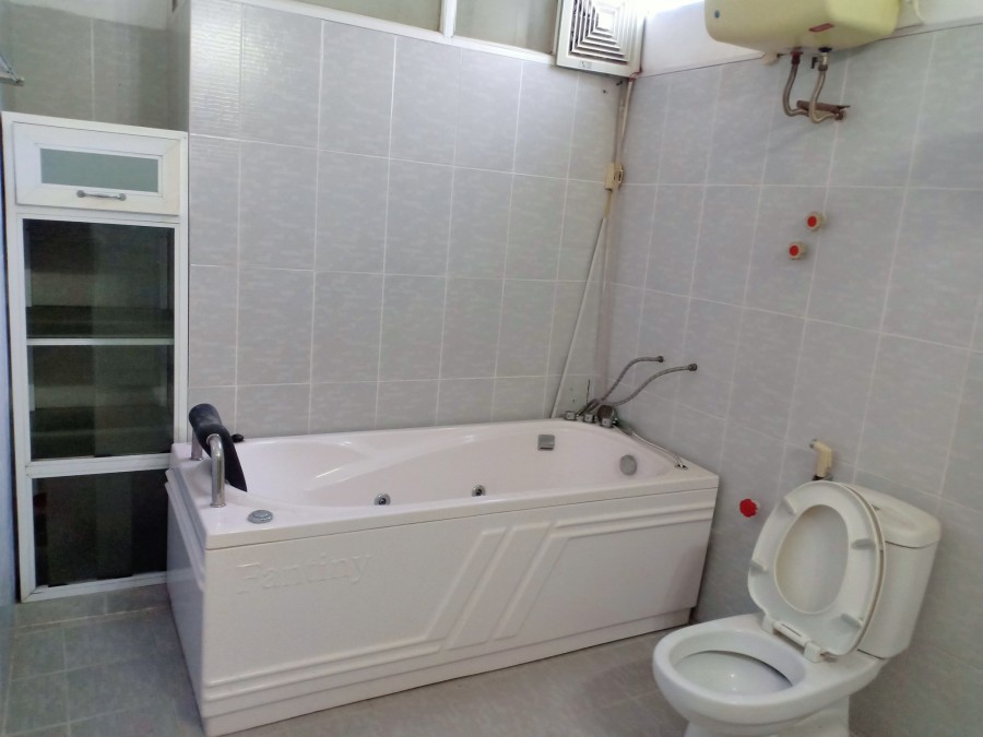 Bán nhà PhốTtriều Khúc, Thanh Trì , DT 35/38M 4 TẦNG, MT 4m GIÁ 3,5 TỶ ( có thương lượng )