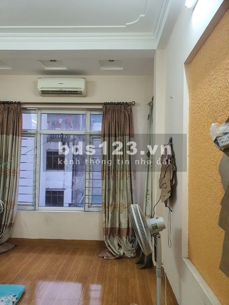 Bán gấp nhà đẹp phố Bích Câu, ô tô kinh doanh Quận Đống Đa, dt 25m2, giá 22 tỷ