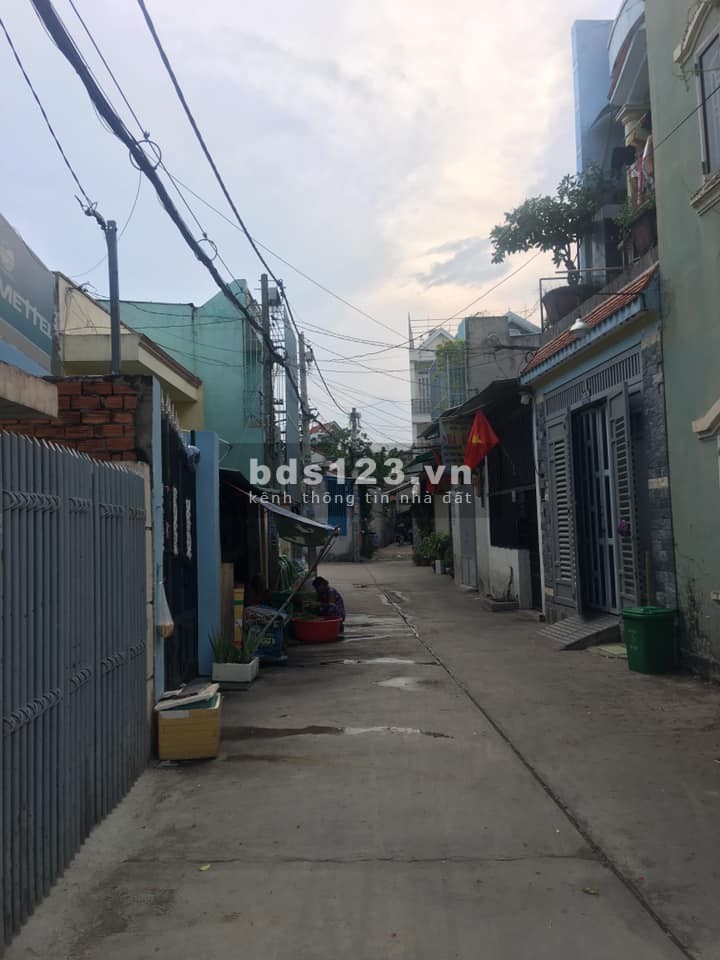 Bán gấp nhà HXH Tân Chánh Hiệp Q12 54m2 giá chỉ 2 tỷ 8