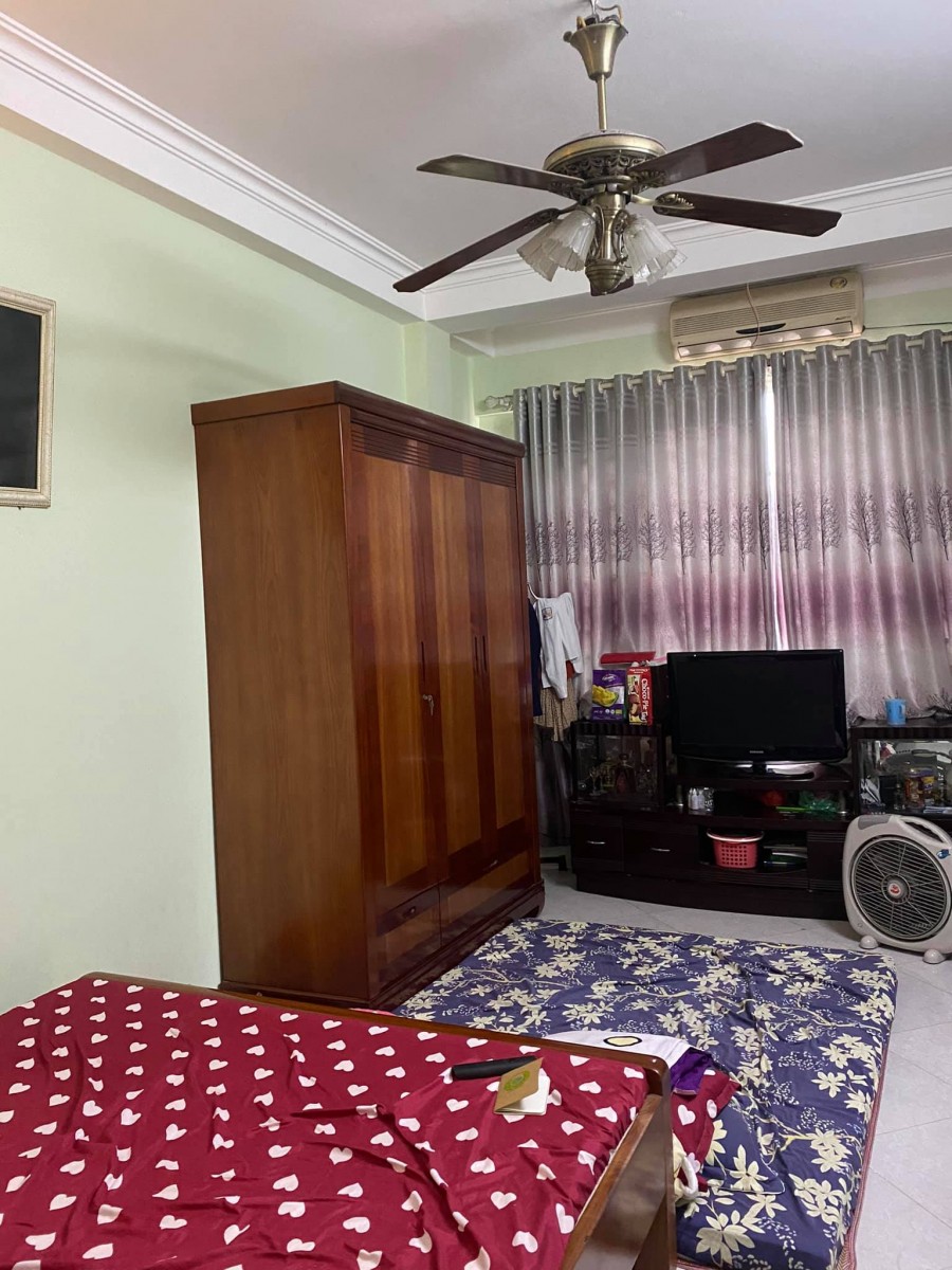 Bán nhà Kim Ngưu lô góc, Hai Bà Trưng 30m2, 4 tầng, mt 3,5m, Giá hợp lý.