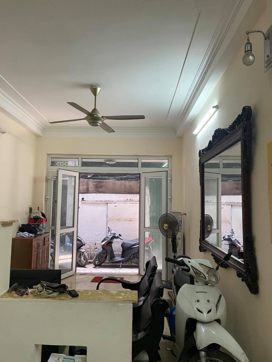 Bán nhà Kim Ngưu lô góc, Hai Bà Trưng 30m2, 4 tầng, mt 3,5m, Giá hợp lý.