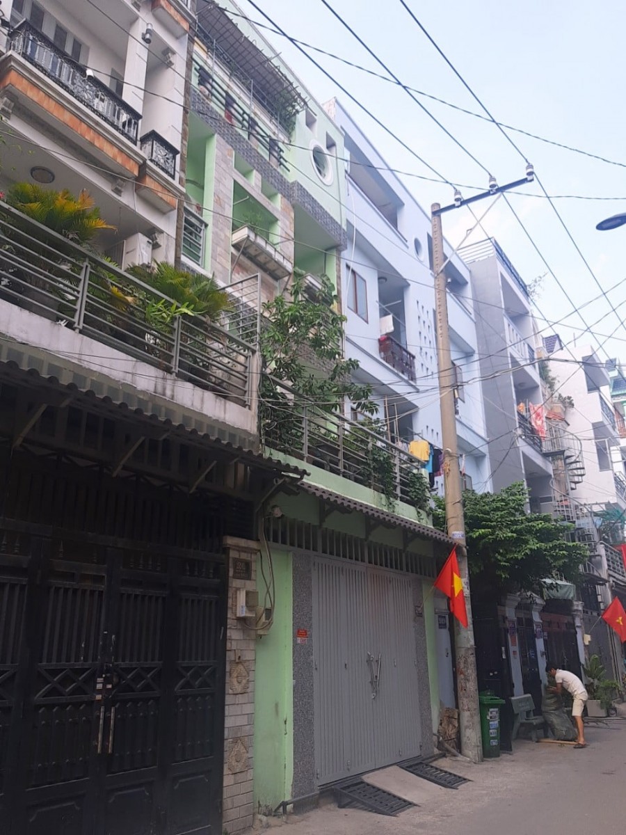 Bán nhà mặt tiền kinh doanh hẻm xe hơi 69m2, 5.6 tỷ Phạm Văn Chiêu, Quận Gò Vấp