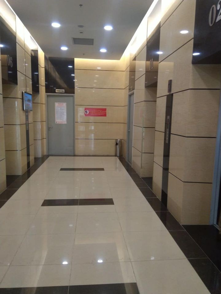 Cần bán căn hộ tại Lê Văn Lương 124m2 giá 29tr/m