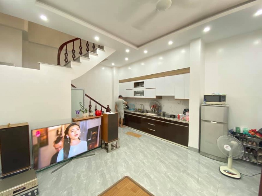 Bán nhà Lê Đức Thọ, Nam Từ Liêm, 10m ra đường ô tô tránh đi Cầu Giấy, Thanh Xuân cực tiện