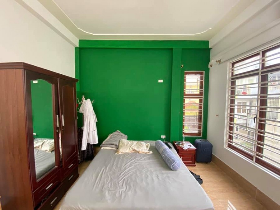 Bán Nhà Kim Giang 45m2x5T, Nhà Mới Đẹp, MT Rộng, Vài Bước Chân Ra Ô Tô Tránh 5.3 Tỷ