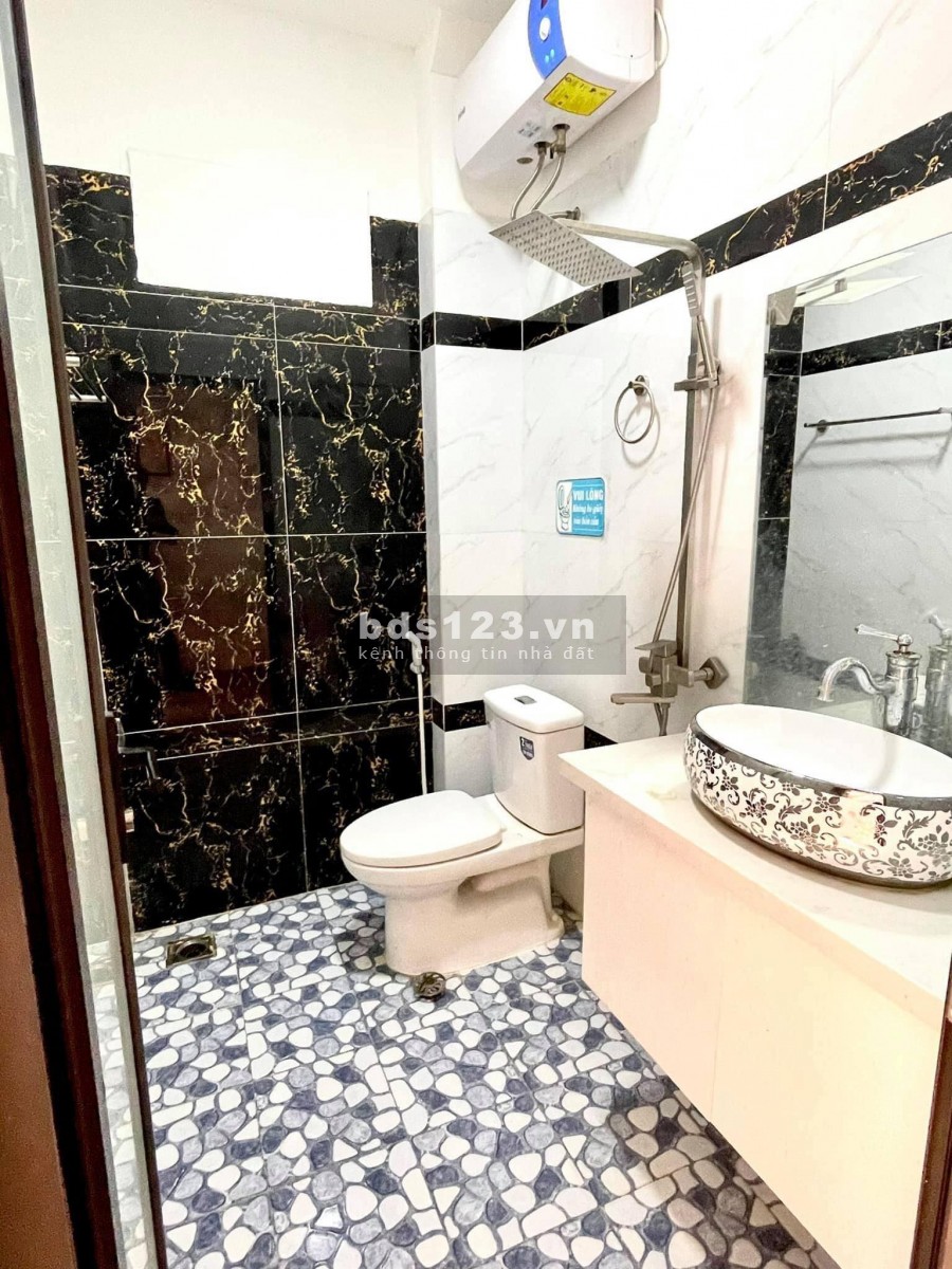 Siêu phẩm Trần Khát Chân, nhà nguyên căn mới 5 tầng, giá 3.950 tỷ, thương lượng