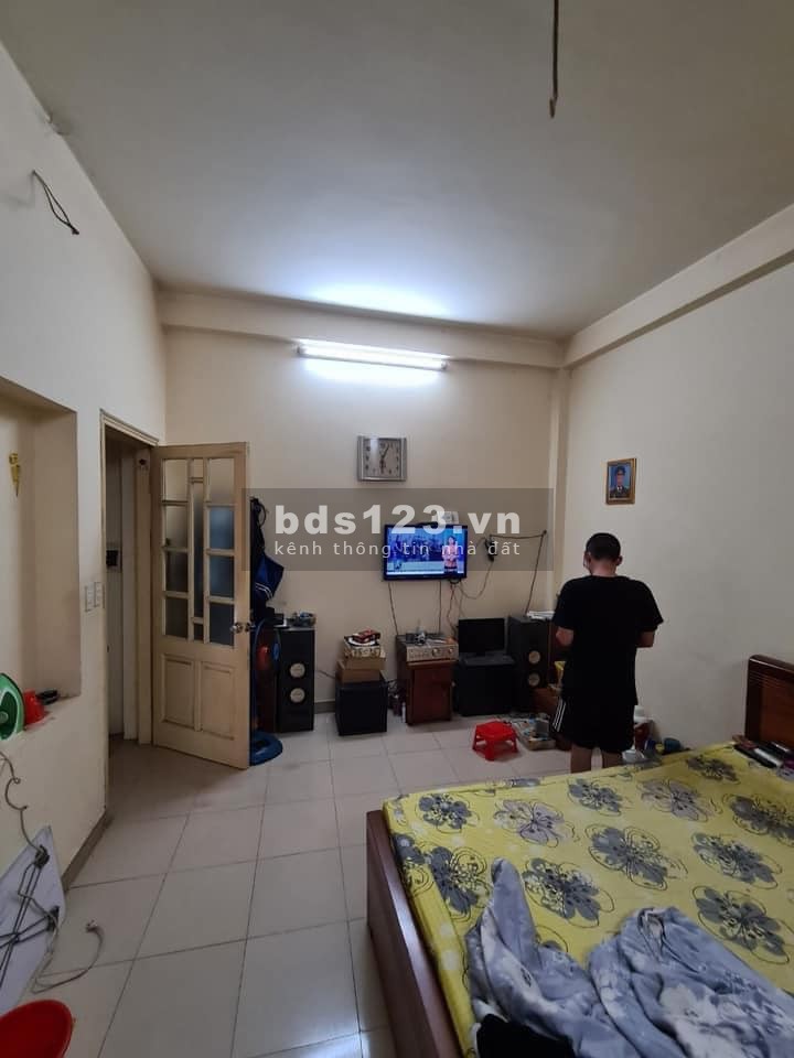 Bán gấp nhà Ngõ Chợ Khâm thiên, Kinh doanh, diện tích 26 m2 – giá chỉ 2,9 tỷ