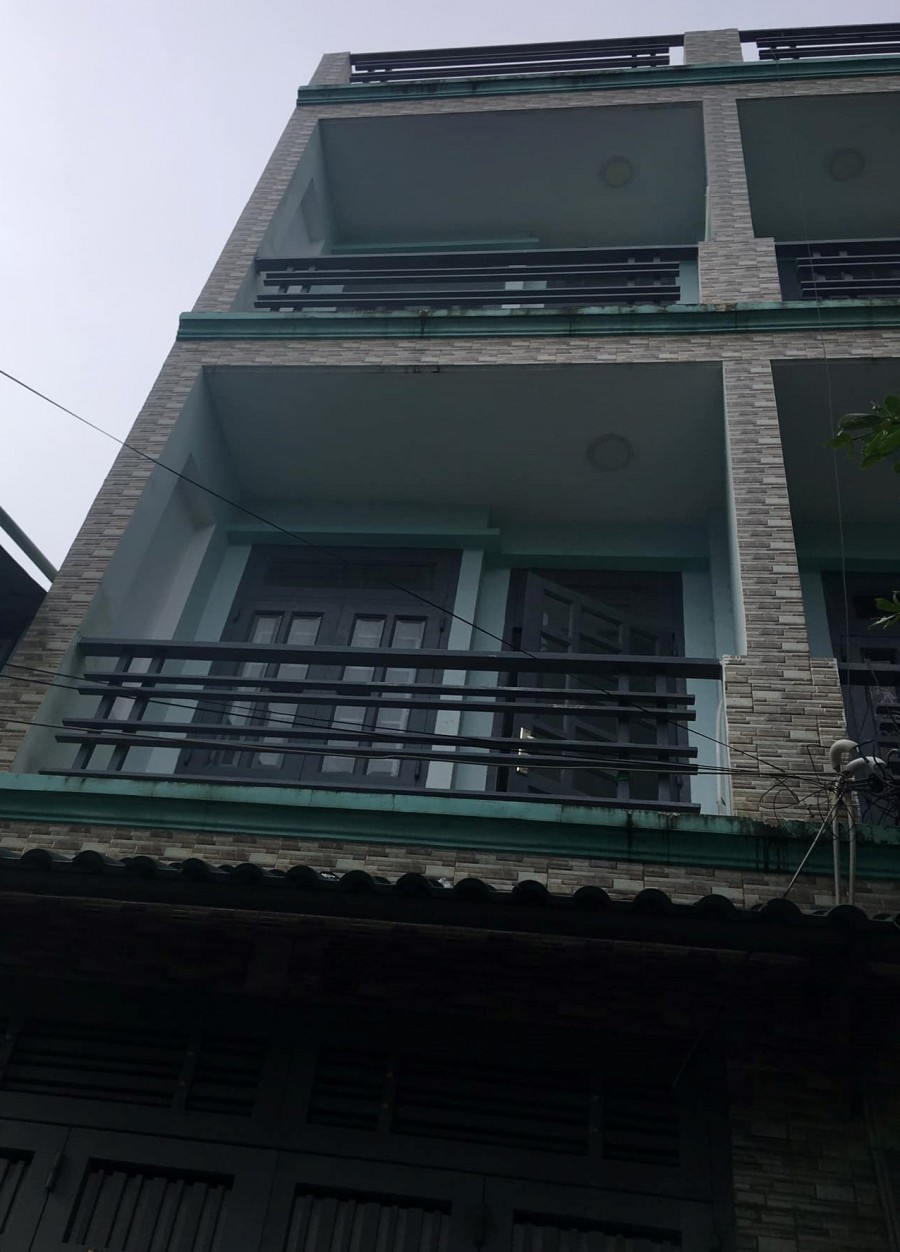 Hẻm xe hơi thông Phan Huy Ích p.12 Gò Vấp 2 tầng dt 30m2 giá 3,5 tỷ