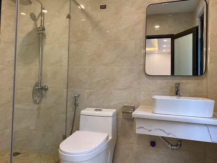 Bán nhà Văn Phú, Phân Lô, ô góc Hà Đông 38m x 4 Tầng Mt 4m chỉ 2 tỷ 550.