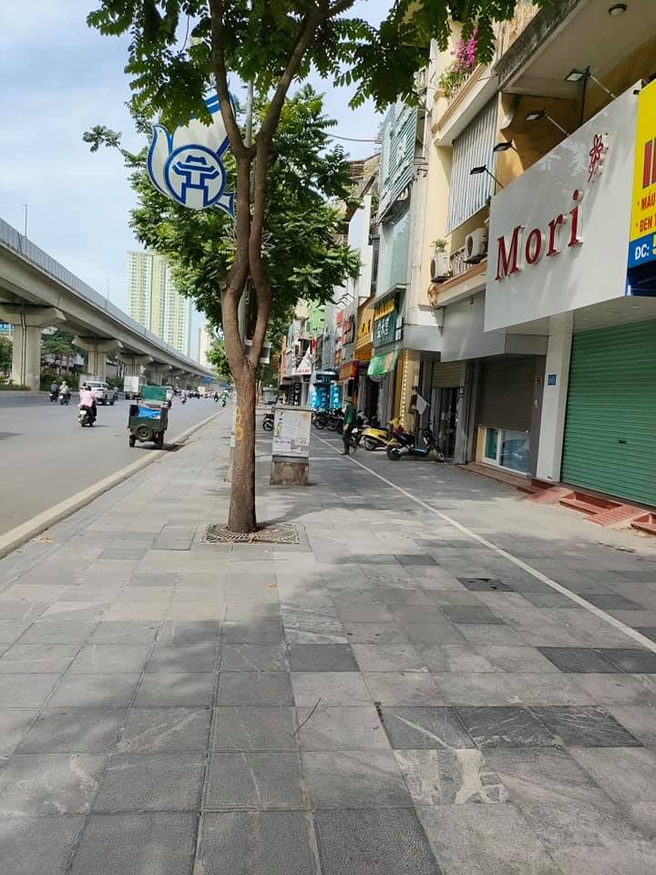 Do covid gia đình cần bán gấp nhà phố Đại La 30m2, MT 3.5m 4 Tầng.LH 0913458362
