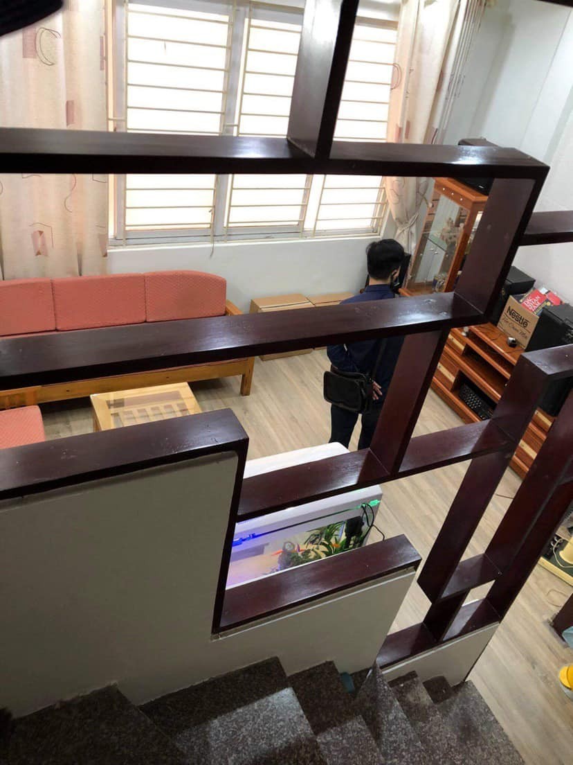 Bán nhà Bùi Xương Trạch 35m2, nhà đẹp ở ngay, mt 4m, ngõ rộng 3m, dân trí cao giá 3.3 Tỷ