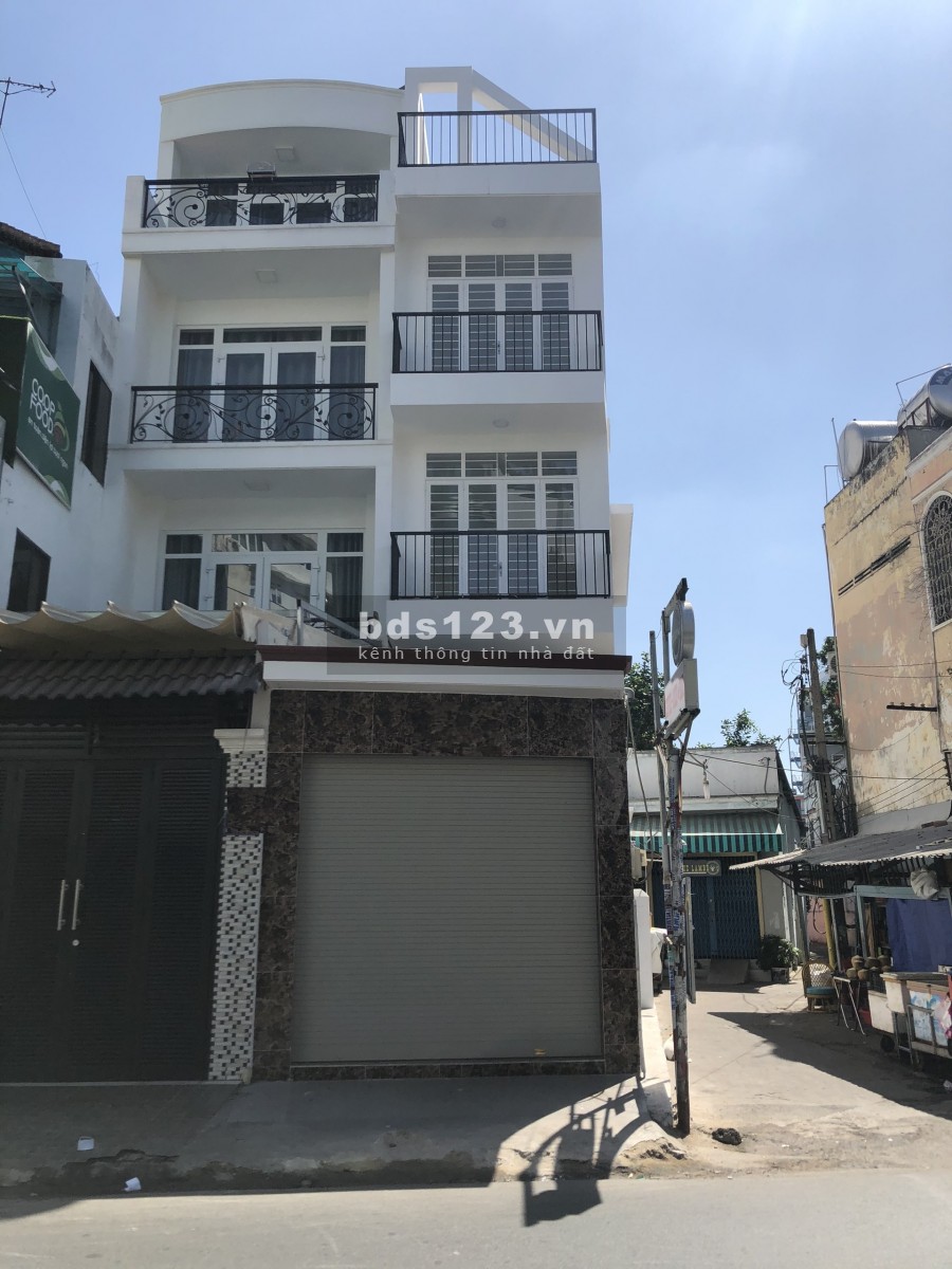 Nhà Lô Góc hẻm xe hơi đường Phú Mỹ, Phường 22, Q.Bình Thạnh