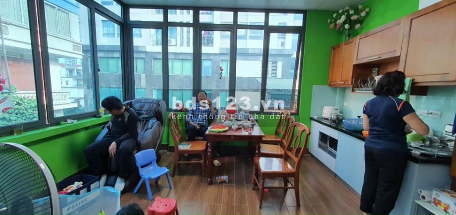 Bán nhà Mỹ Đình, lô góc ô tô đỗ, 40m2, giá 7.5 tỷ, 3 mặt thoáng