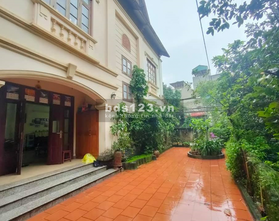 Lô Góc 2 Mặt chia lô ôtô vào nhà Cổ Nhuế 320m2, Mt: 20m, 15 tỷ. T.Phương: 0941111357
