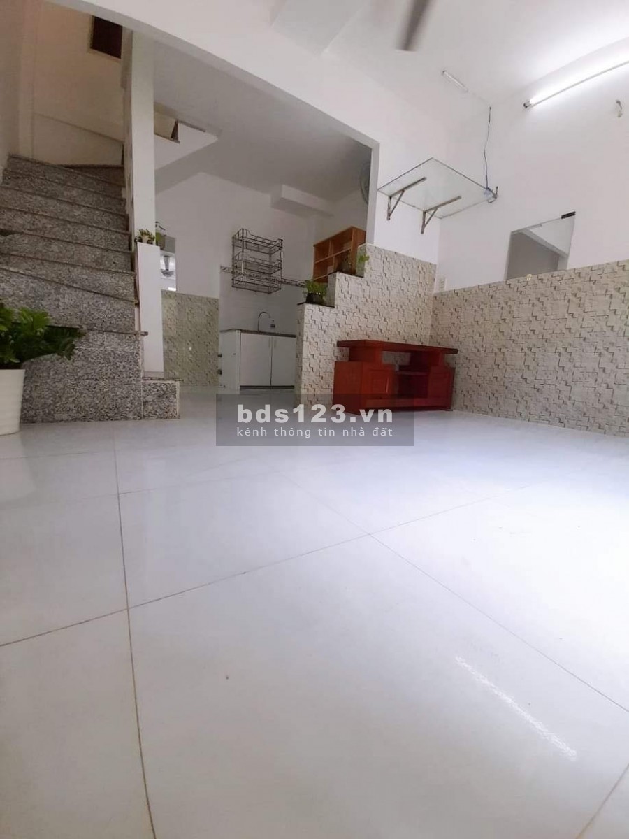 Nhà mới ở ngay chỉ 2.75Tỷ, sổ vuông, gần hẻm lớn, gần mặt tiền Xô Viết Nghệ Tĩnh phường 25, Bình Thạnh