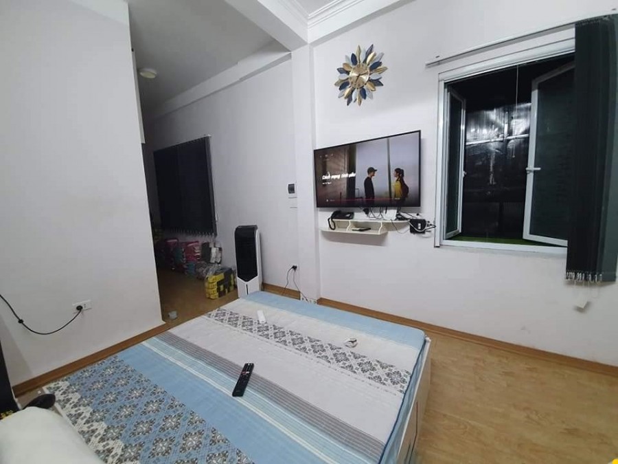 Hiếm nhà phố Thái Hà, 47m2, 4 tầng, giá 4.65 tỷ, phân lô, an sinh tốt, thoáng sáng