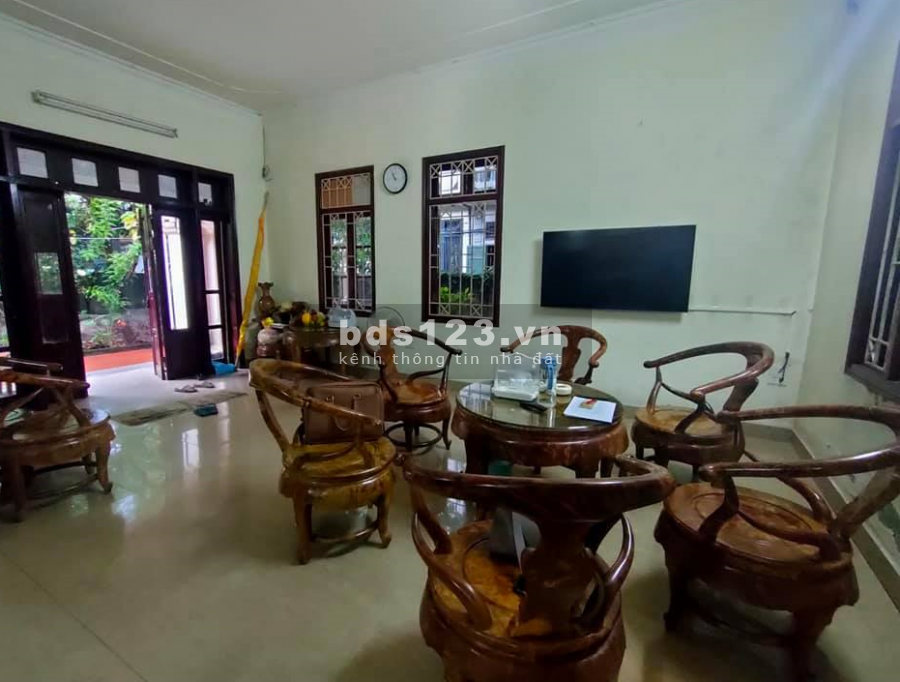 Lô Góc 2 Mặt chia lô ôtô vào nhà Cổ Nhuế 320m2, Mt: 20m, 15 tỷ. T.Phương: 0941111357