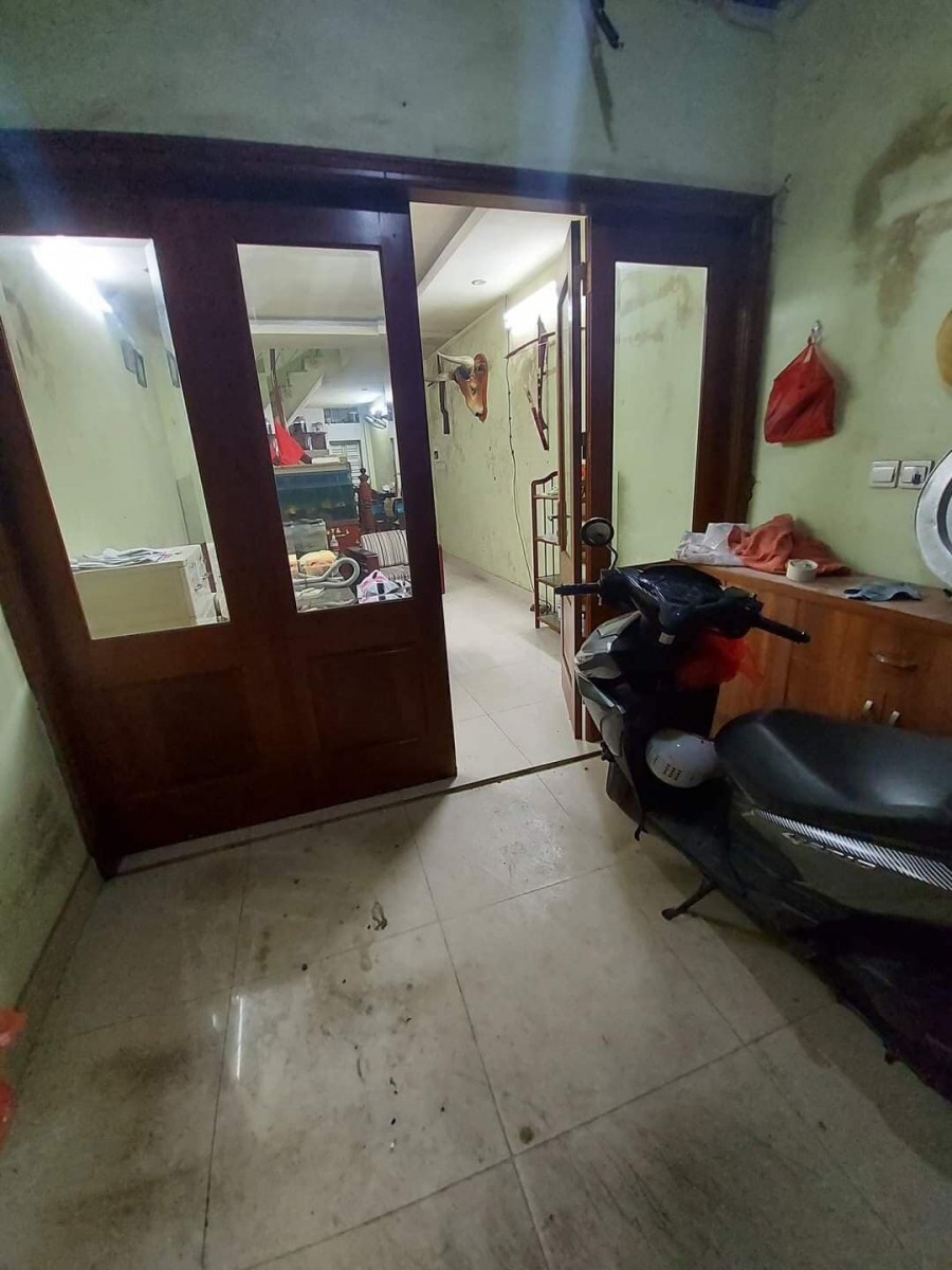 Bán nhà Phạm Ngọc Thạch, 48m, 4 tầng, giá bán 4.3 tỷ, thương lượng