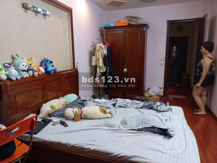 Bán gấp nhà khu Đền Lừ 35m x 5T oto đỗ cửa kinh doanh đỉnh