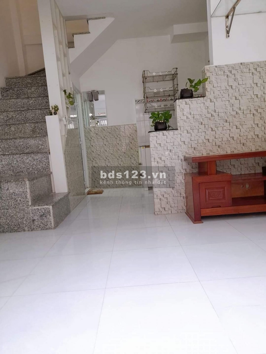 Nhà mới ở ngay chỉ 2.75Tỷ, sổ vuông, gần hẻm lớn, gần mặt tiền Xô Viết Nghệ Tĩnh phường 25, Bình Thạnh