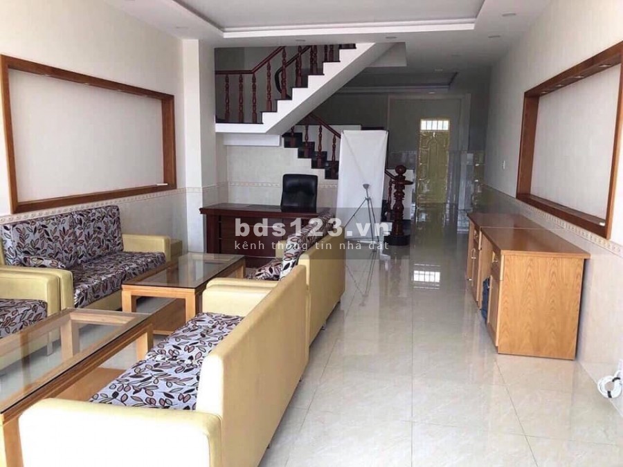 Cần bán nhà 1 trệt 1 lầu phường Hội Nghĩa, thị xã Tân Uyên, 1tỷ380 triệu