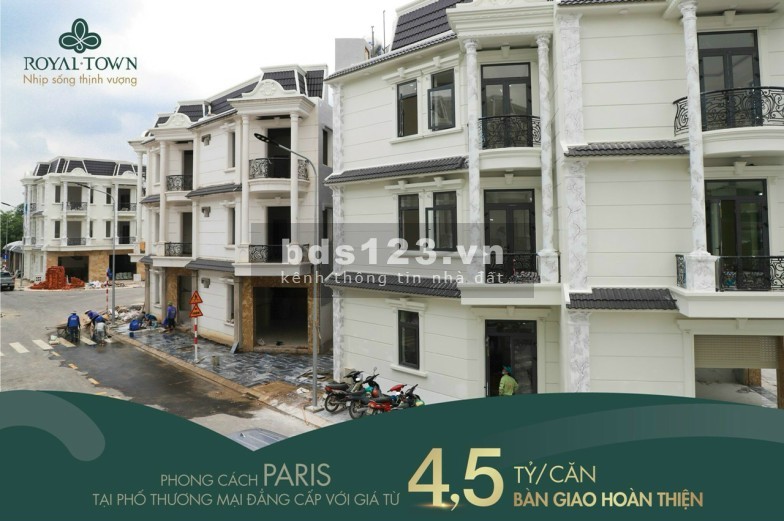 Bán nhà phố thương mại 1 trệt 2 lâu nằm ngay trung tâm TP Dĩ An