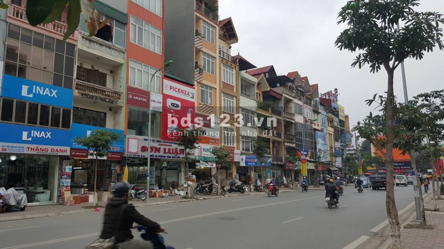 Đất mặt phố Khâm Thiên, phù hợp xây dựng khách sạn, văn phòng