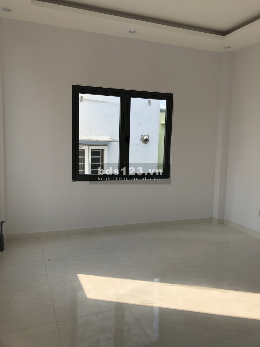 Nhà Lô Góc hẻm xe hơi đường Phú Mỹ, Phường 22, Q.Bình Thạnh