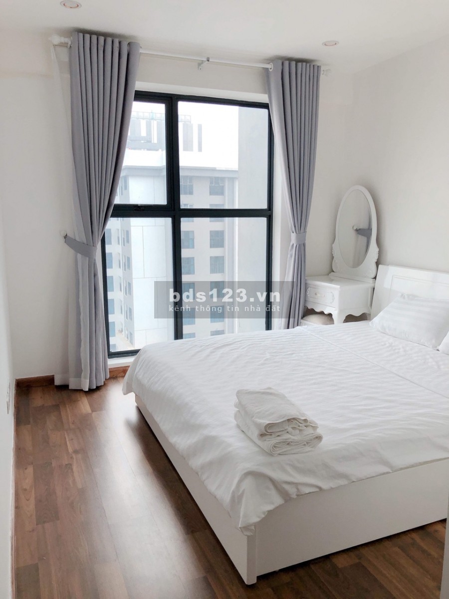 Bán gấp căn 2 ngủ ban công Đông Nam tại Mon City-Hàm Nghi giá 1.9 tỷ.(thương lượng)