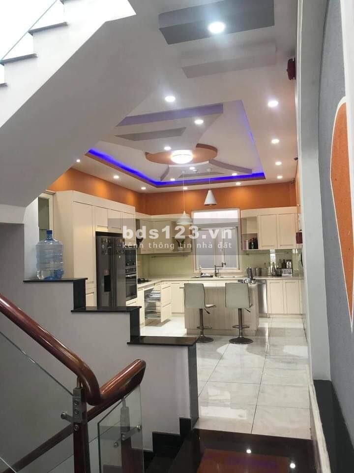 Bán đất đường Kinh Dương Vương, An Lạc ,Bình Tân, sát Bến Xe Miền Tây, 116m2