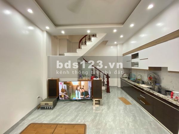 Bán nhà Xuân Phương - Tu Hoàng, 38m2 x 4 tầng, mặt tiền 4m, 2.9 tỷ