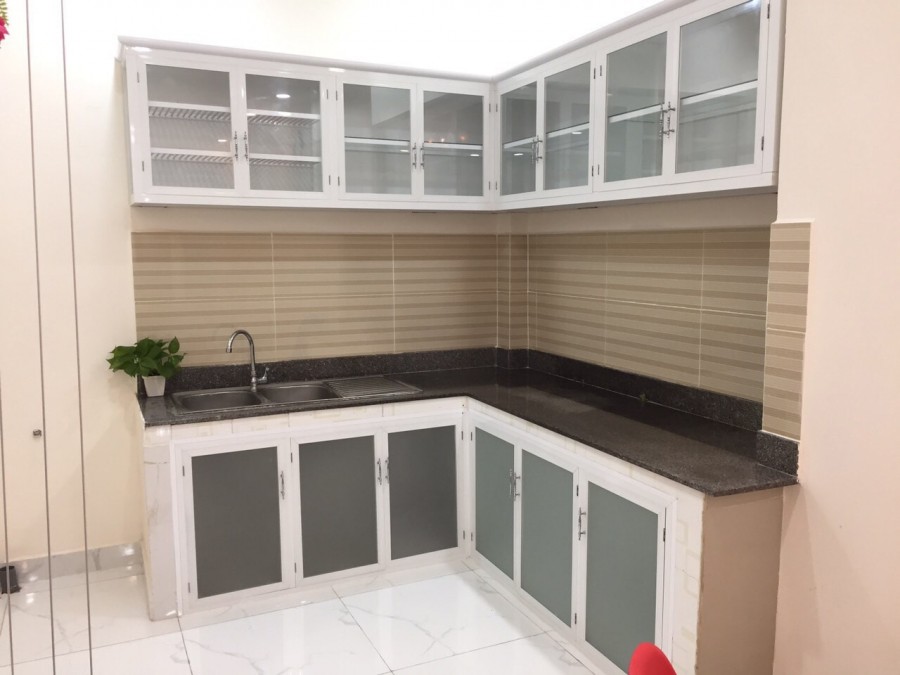 Bán nhà MT rộng 4.5m, Chiến Thắng, 54m2, 3 tầng BTCT, giá 4.7 tỷ
