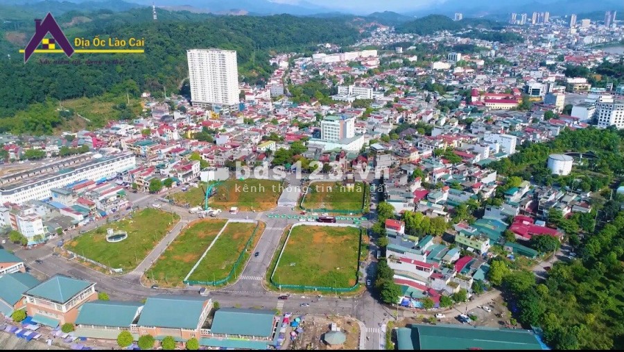 Bán nhà phố kinh doanh hiện đại, chiếu khấu cao, thanh khoản tốt pháp lý rõ ràng, sổ sẵn