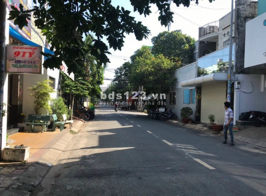 2 căn nhà liền kề Huỳnh Văn Bánh, 80m2, 7tỷ8 Covid giảm sâu còn 7 tỷ 3