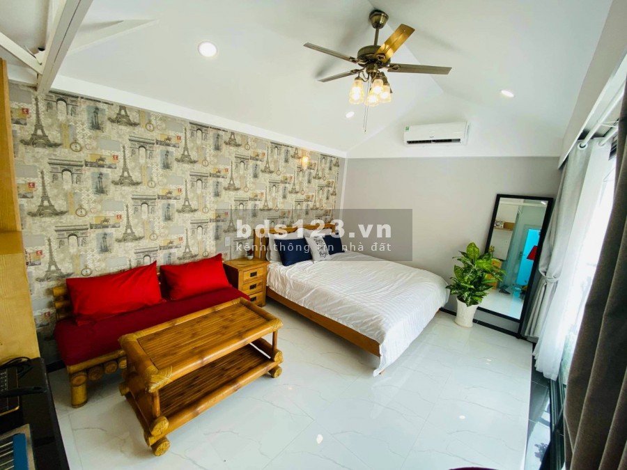 Cho thuê nhà nguyên căn gần phố tây Bùi Viện, khu dân cư