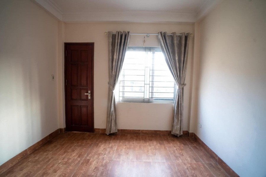 Bán nhà đẹp Nguyễn Đổng Chi, 40m, 5 tầng, 2 thoáng, gần phố, 4.1 tỷ