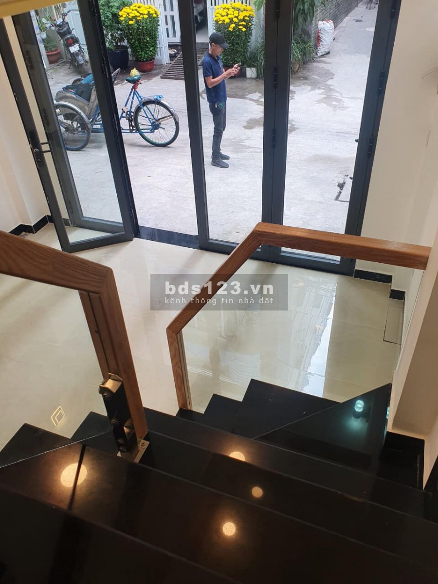 Nhà Mới, Cạnh HXH, Phan Xích Long, Phú Nhuận, 22m, Chỉ 3 Tỷ 550