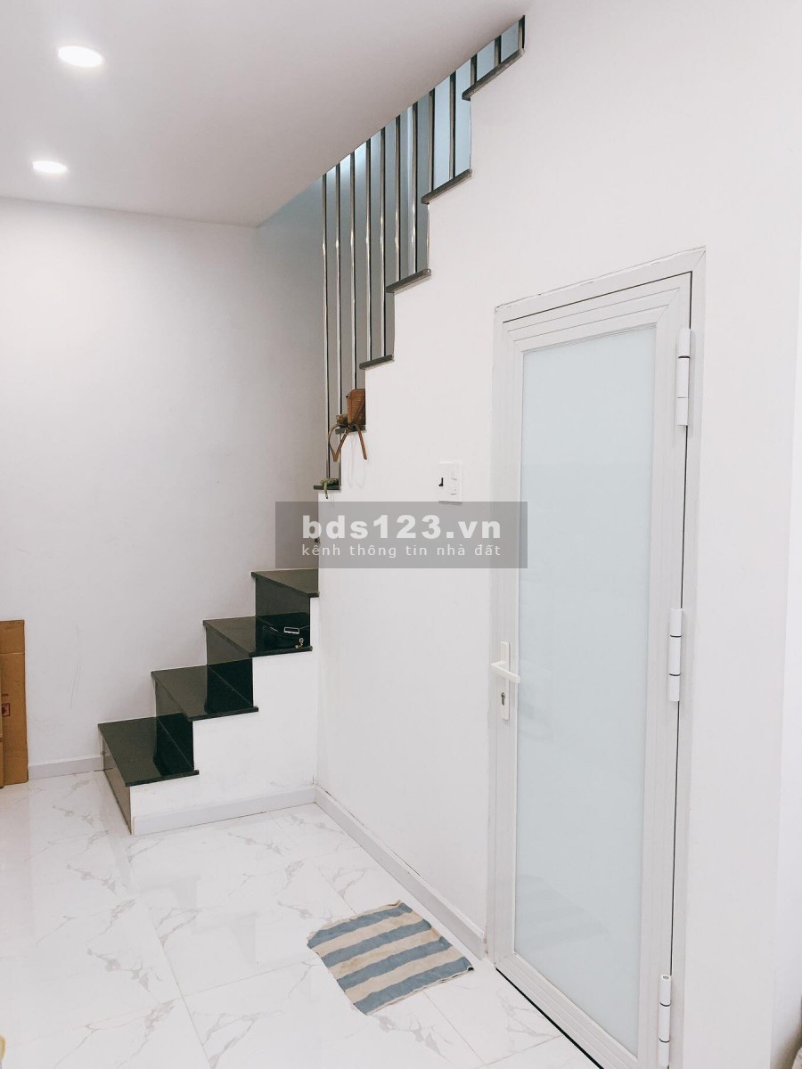 Nhà mới ở ngay – đường Trịnh Định Trọng Tân Phú – 2 Tầng – Giá 3 tỷ