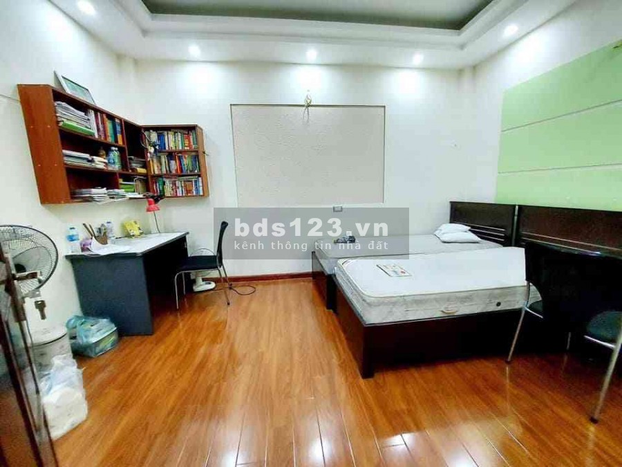 Nhà ô tô đỗ cửa đường Chiến Thắng Hà Đông, 45m2, 4 tầng, giá nhỉnh 5 tỷ