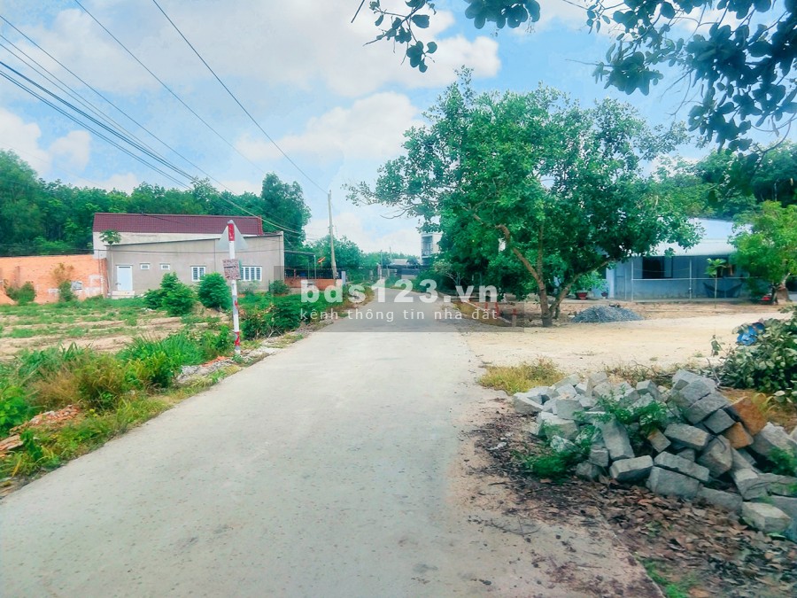 Bán đất mặt tiền đường Đào Xuân Soạn, Phường Hắc Dịch, Sổ đỏ, Thổ cư, Giá rẻ