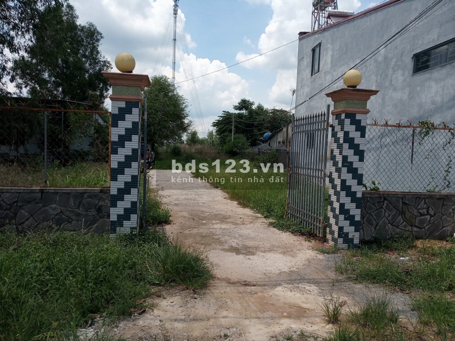 Chính chủ cần bán đất vị trí đẹp gần kcn Giang Điền - Tp.Biên Hòa, Đồng Nai, rất thích hợp xây trọ 2400m2 giá 12.5 tỷ