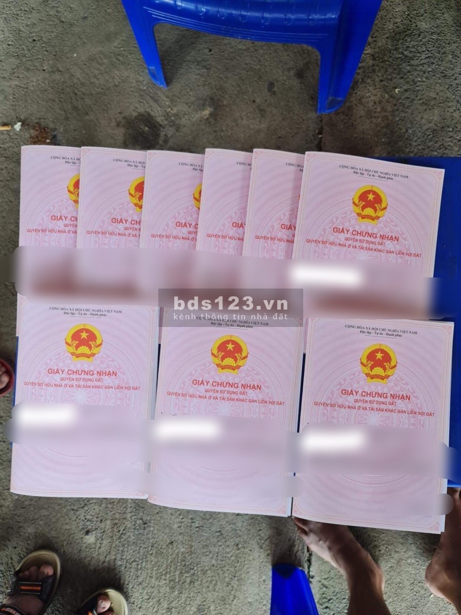 Bấn đất ngay khu công nghiệp Bàu Xéo, giá 199 triệu, dt 100m2, sổ hồng riêng, 0815215268