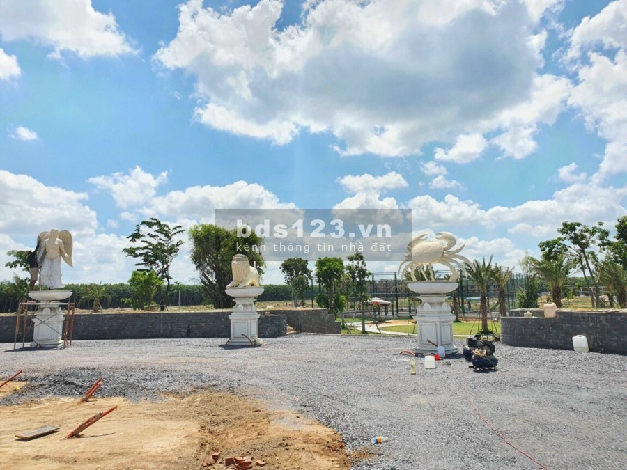 Giá gốc CĐT chỉ 400 triệu/20% NH hỗ trợ 70% tại Centuy City liền kề sân bay