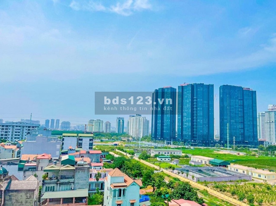 Cần bán căn góc 3PN 2VS, 92m2 view Cầu Thăng Long, dự án Tây Hồ River View