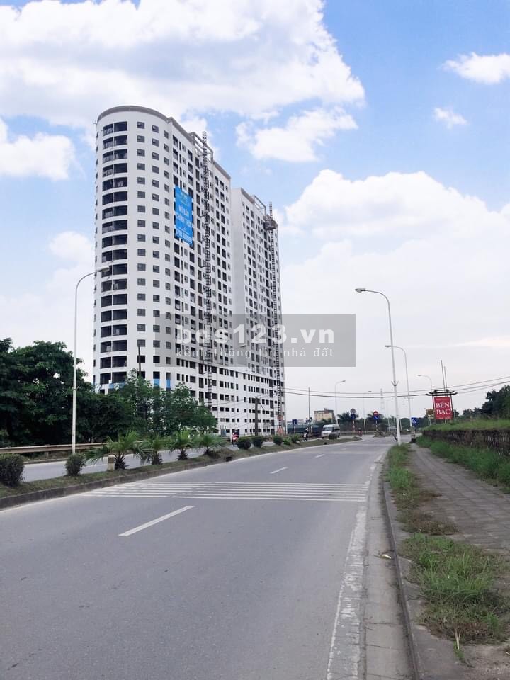 Cần bán căn góc 3PN 2VS, 92m2 view Cầu Thăng Long, dự án Tây Hồ River View