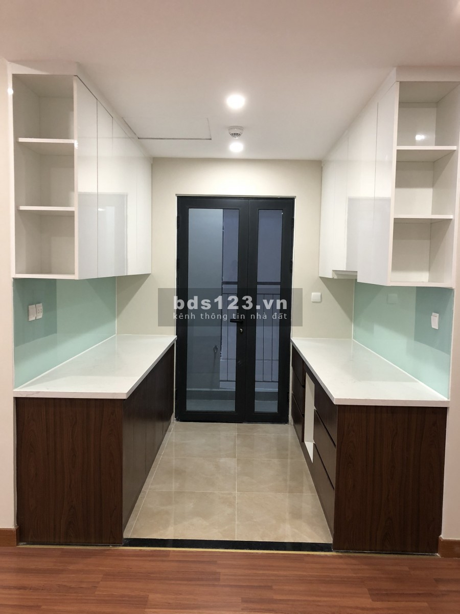 (Nhà đẹp) cho thuê căn hộ CC GoldSeason DT 85m2 - 2PN đồ cơ bản. Giá: 12tr/tháng